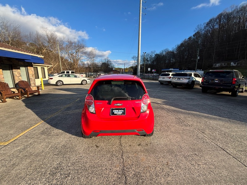 Chevrolet Spark LS Auto 2013