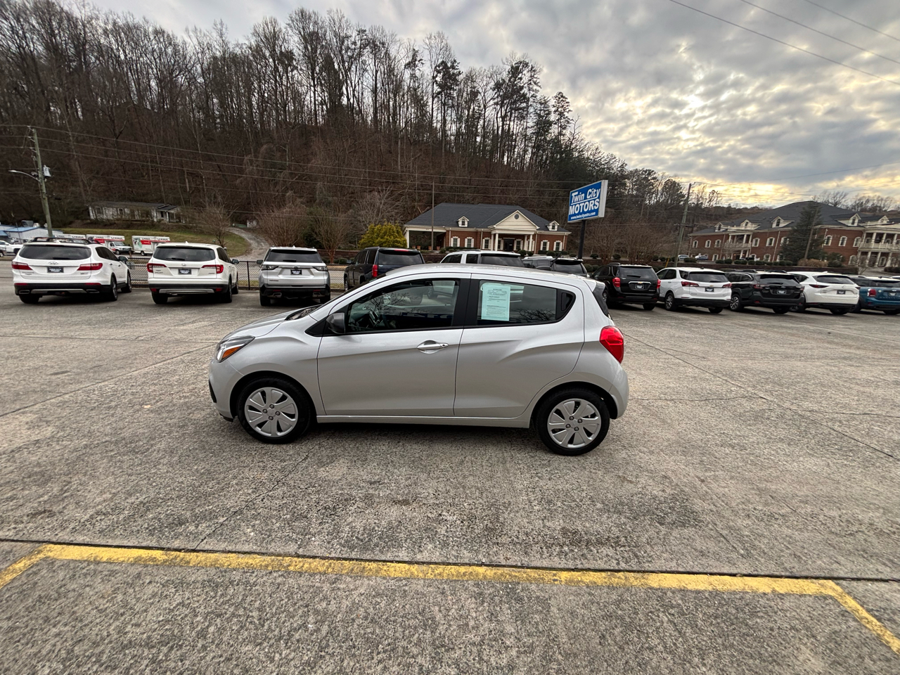 Chevrolet Spark 4dr HB CVT LS 2018