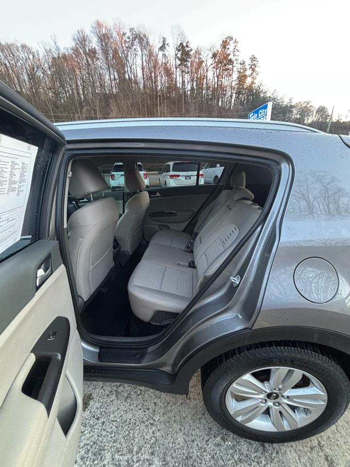 Kia Sportage LX FWD 2019