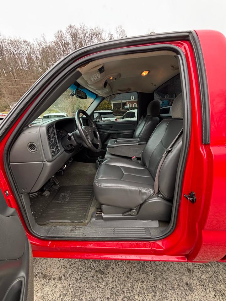 Chevrolet Silverado 1500 2LT Regular Cab 4WD 2004