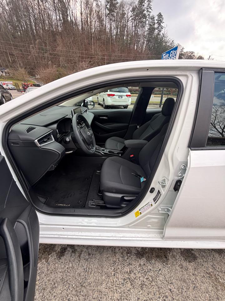 Toyota Corolla LE CVT (Natl) 2021