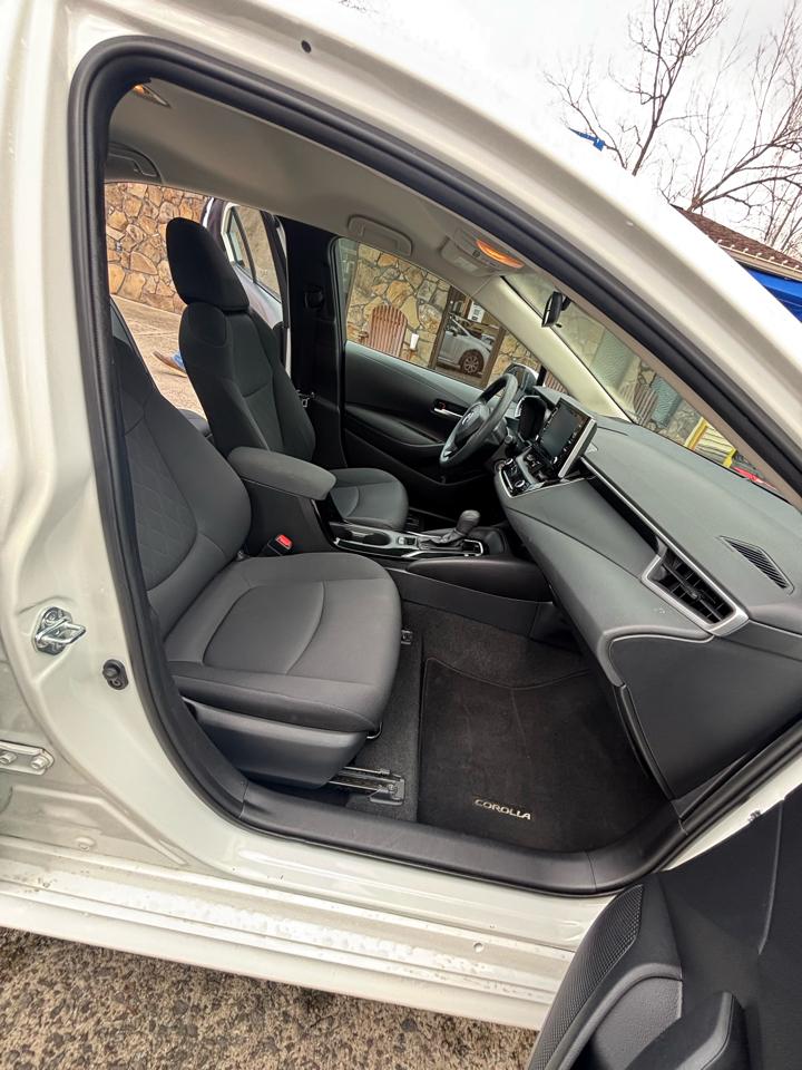 Toyota Corolla LE CVT (Natl) 2021