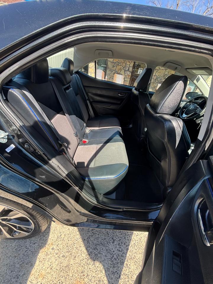 Toyota Corolla XLE CVT (Natl) 2019