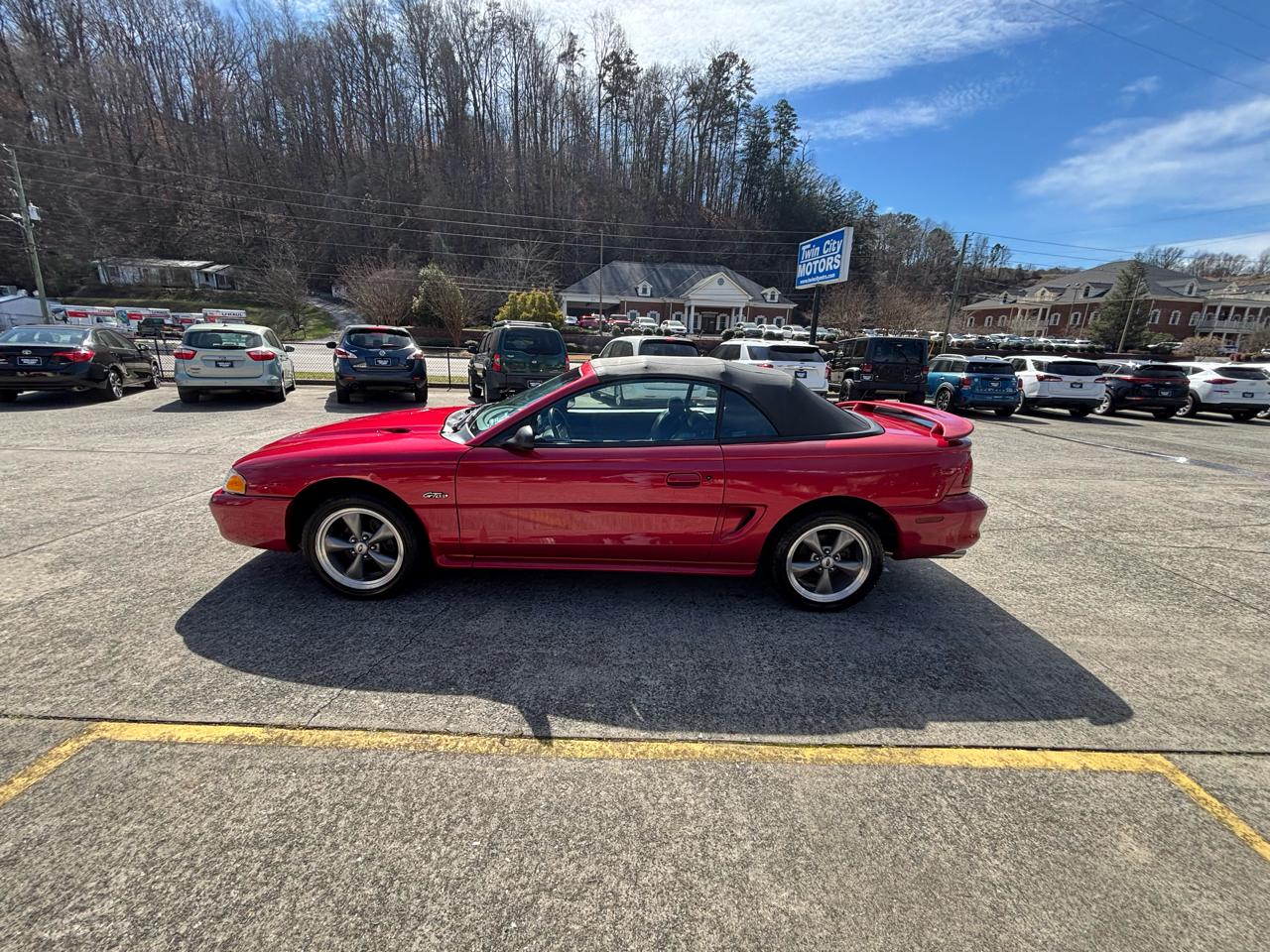 Ford Mustang 2dr Convertible GT 1998