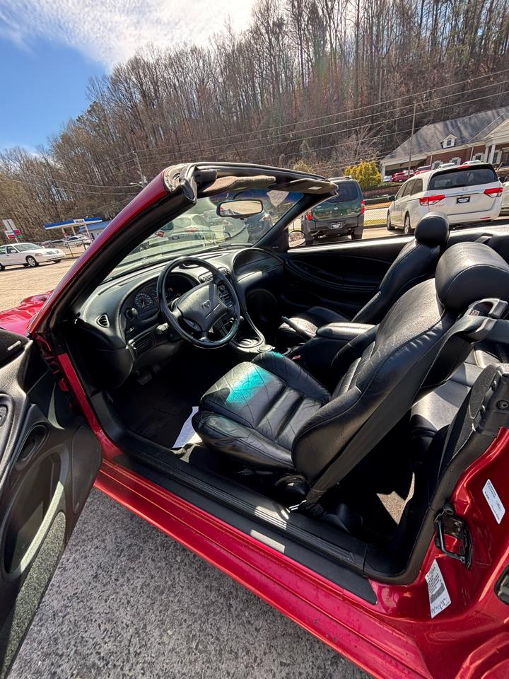 Ford Mustang 2dr Convertible GT 1998