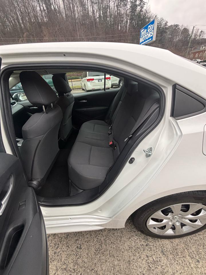 Toyota Corolla LE CVT (Natl) 2021