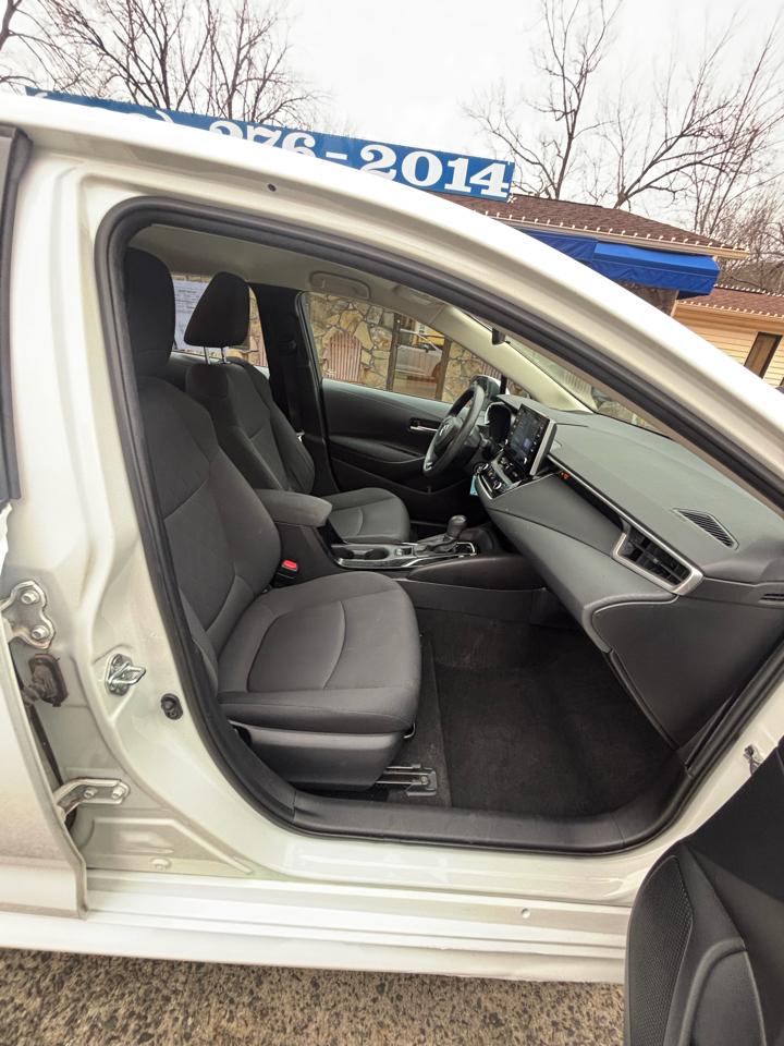 Toyota Corolla LE CVT (Natl) 2021