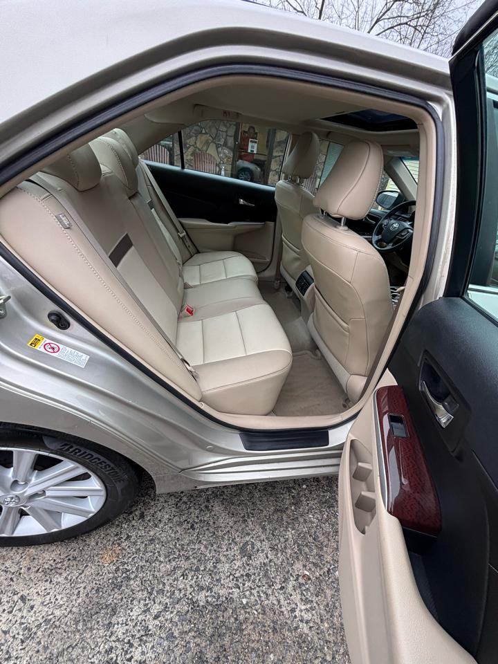 Toyota Camry 2014.5 4dr Sdn I4 Auto SE Sport (Natl) 2014