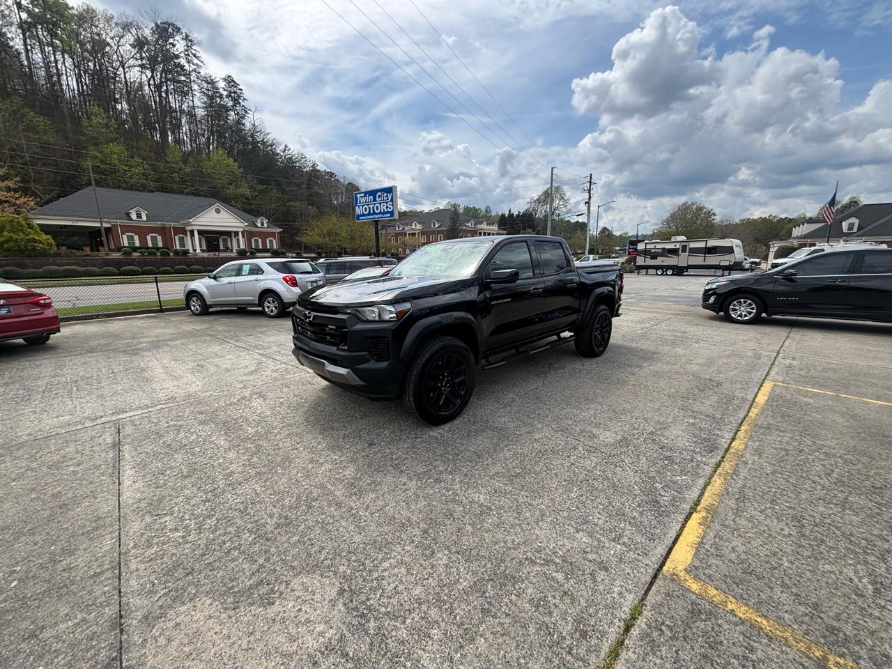 Chevrolet Colorado 4WD Crew Cab Trail Boss 2023