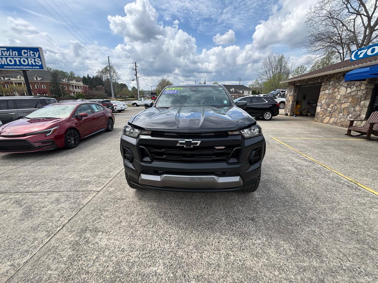 Chevrolet Colorado 4WD Crew Cab Trail Boss 2023
