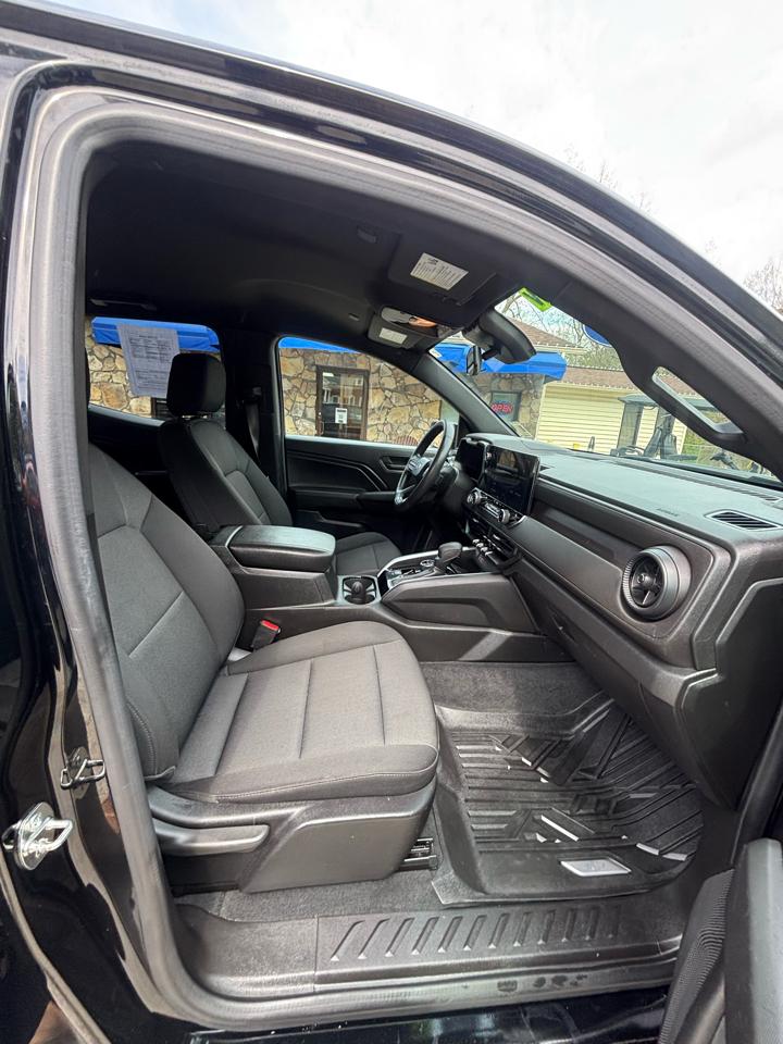 Chevrolet Colorado 4WD Crew Cab Trail Boss 2023