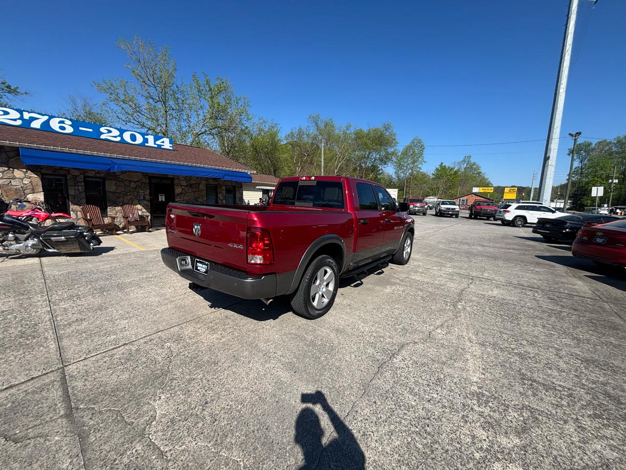 RAM 1500 4WD Crew Cab 140.5" Outdoorsman 2012