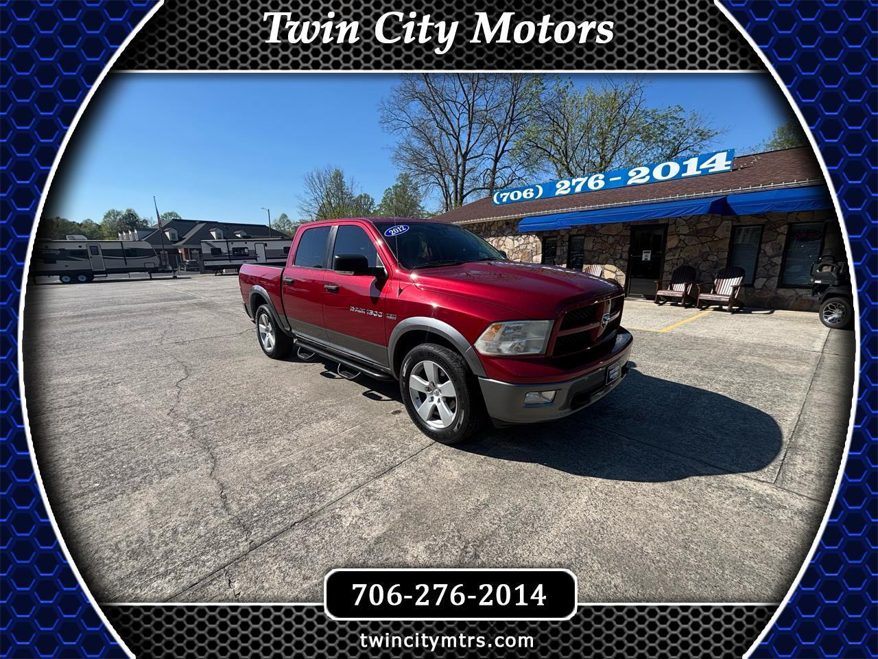 2012 RAM 1500 4WD Crew Cab 140.5" Outdoorsman