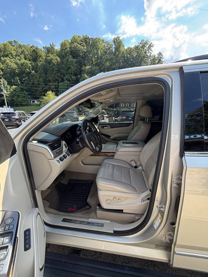 GMC Yukon 4WD 4dr Denali 2017