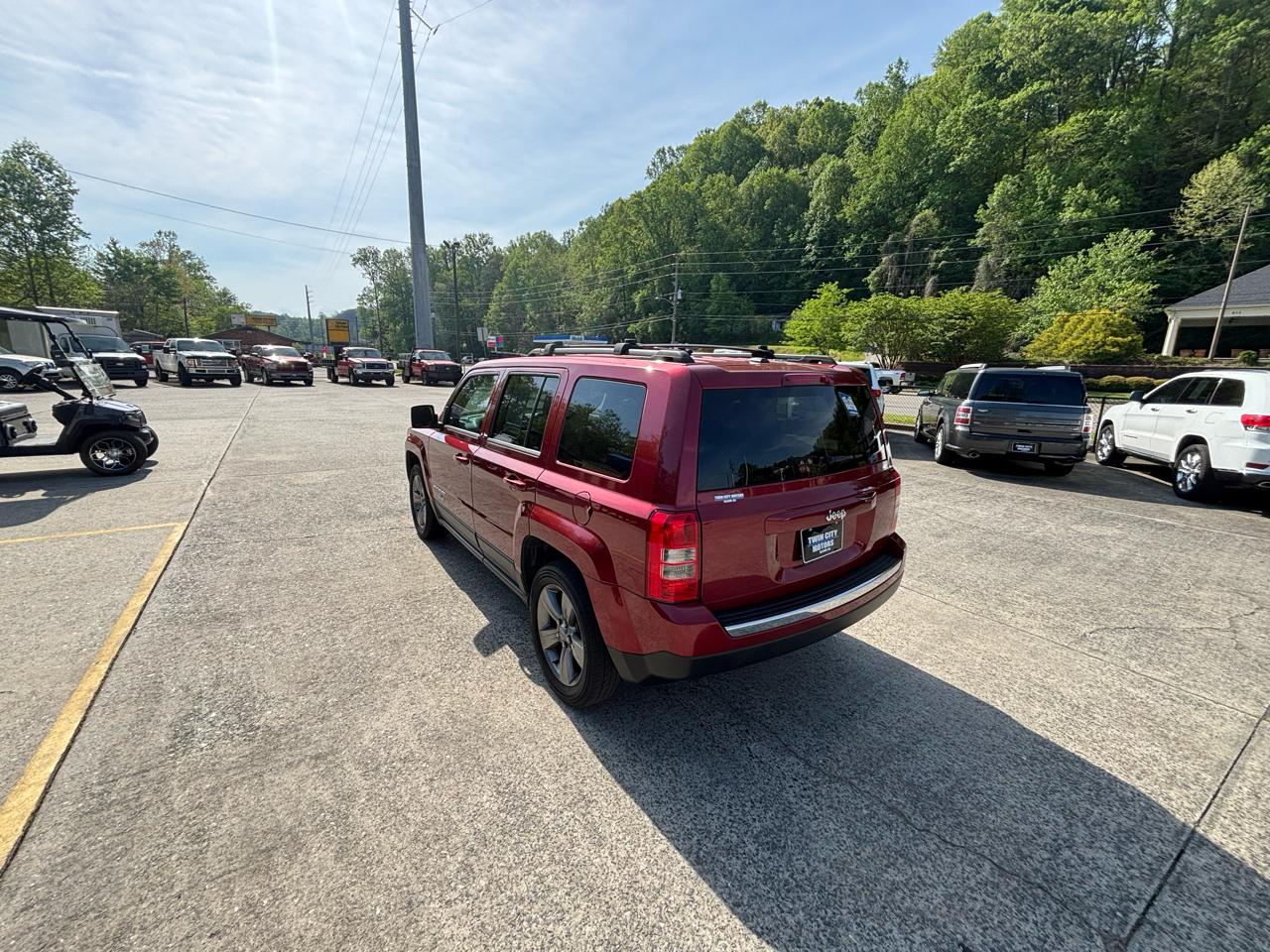 Jeep Patriot FWD 4dr Latitude 2014