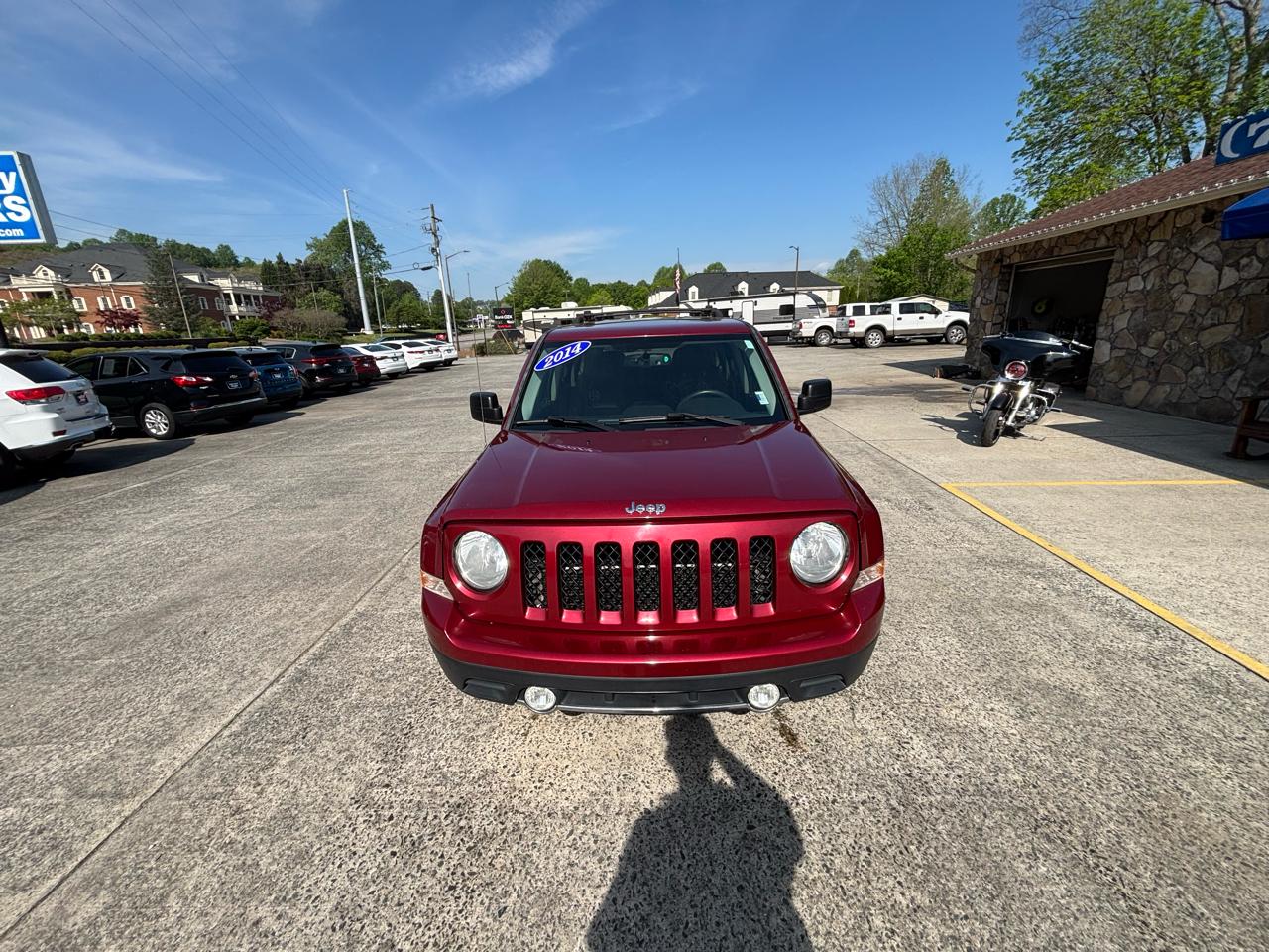Jeep Patriot FWD 4dr Latitude 2014