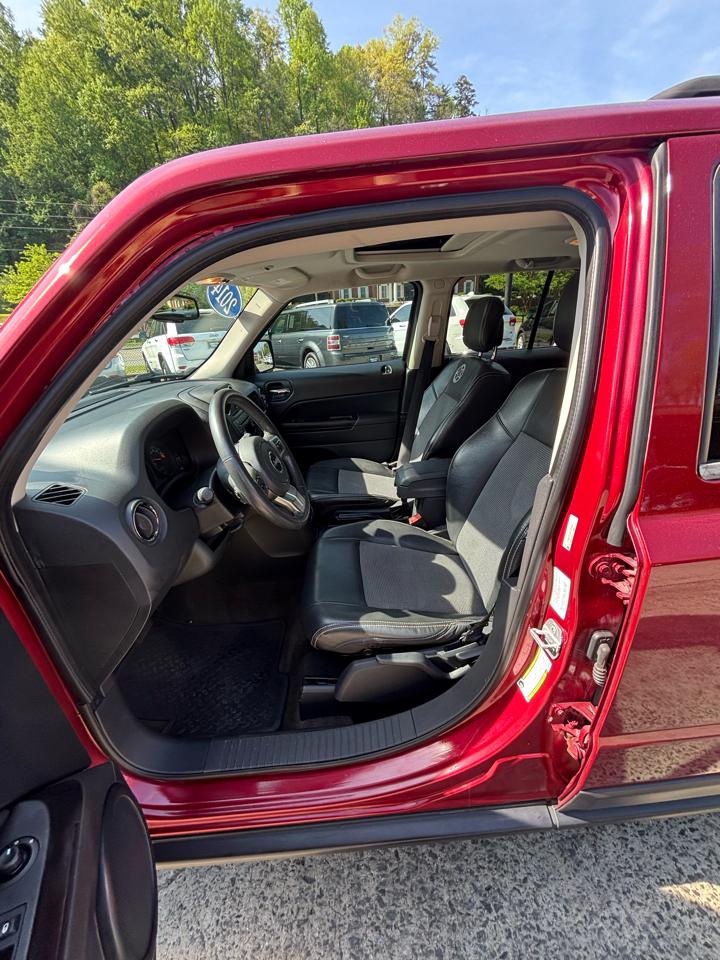 Jeep Patriot FWD 4dr Latitude 2014