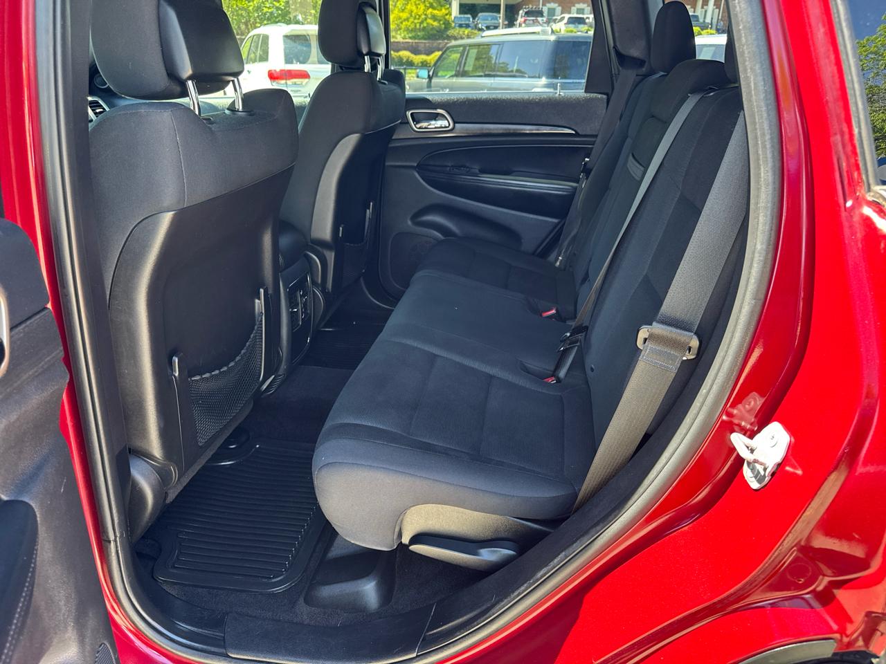 Jeep Grand Cherokee 4WD 4dr Laredo 2015