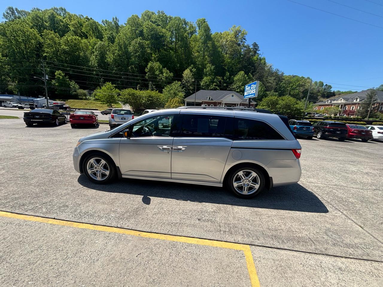 Honda Odyssey 5dr Touring 2011