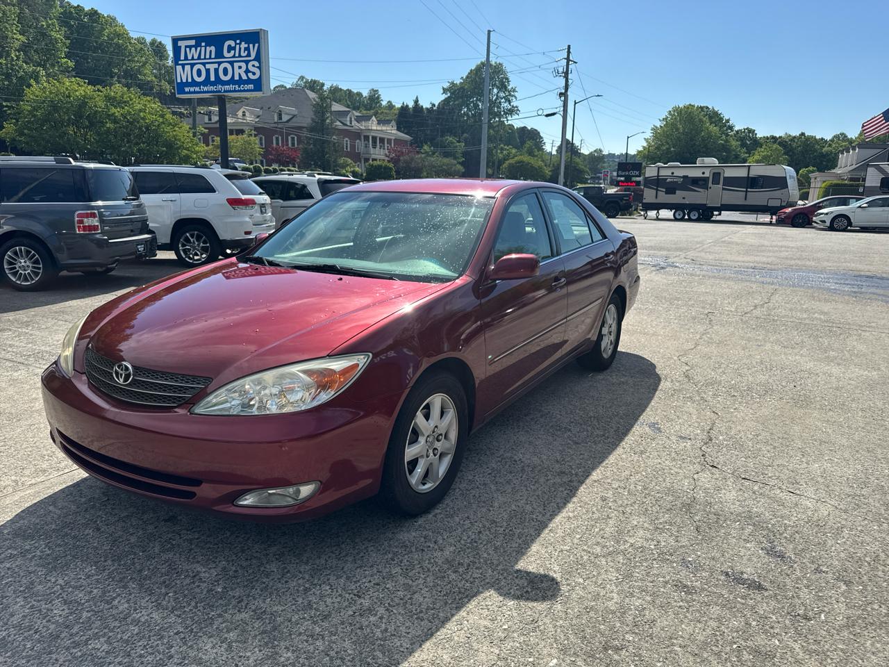 Toyota Camry 4dr Sdn XLE Auto (Natl) 2004