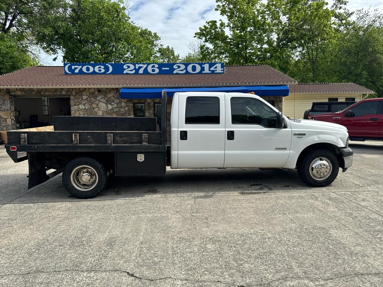 Ford Super Duty F-350 DRW 2WD Crew Cab 176" WB 60" CA Lariat 2007