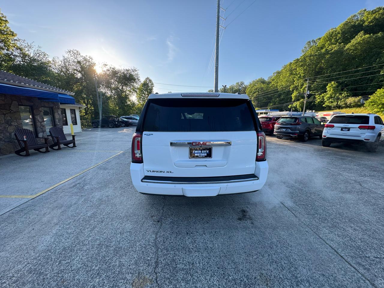 GMC Yukon XL 4WD 4dr Denali 2018