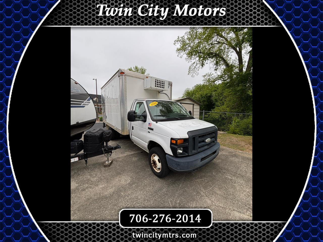 Ford Econoline Commercial Cutaway E-450 Super Duty 176" DRW 2014