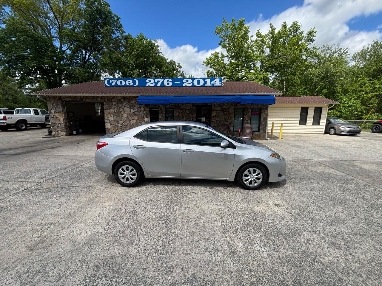 Toyota Corolla XLE CVT (Natl) 2019