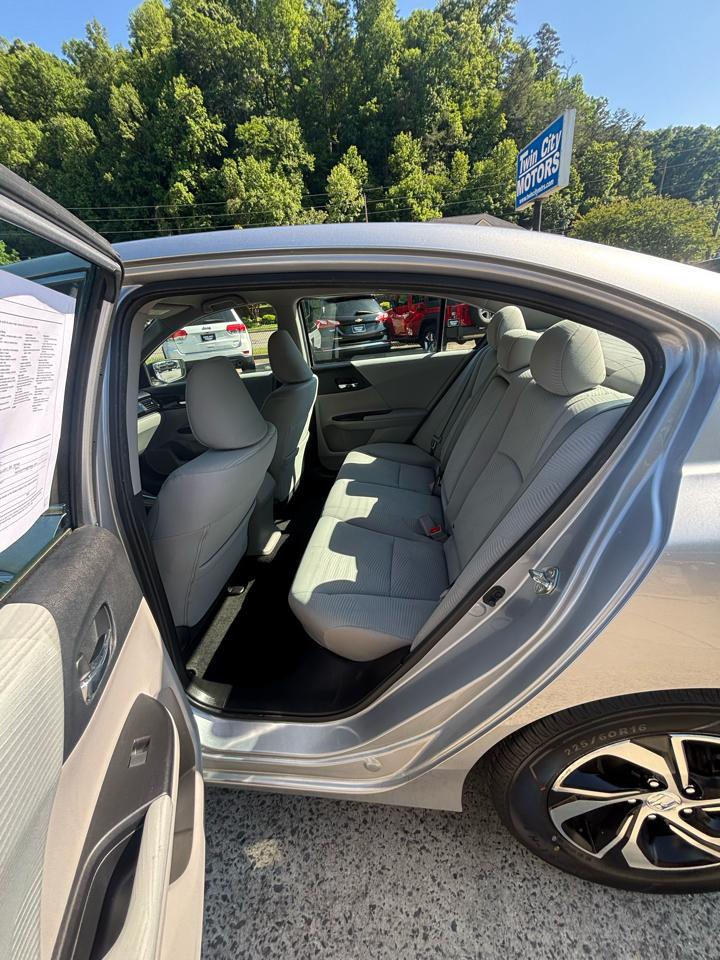 Honda Accord Sedan LX CVT 2017