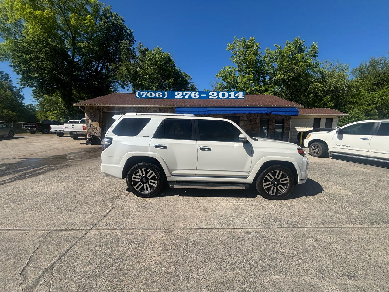 Toyota 4Runner Limited V6 4D SUV 4WD 2017