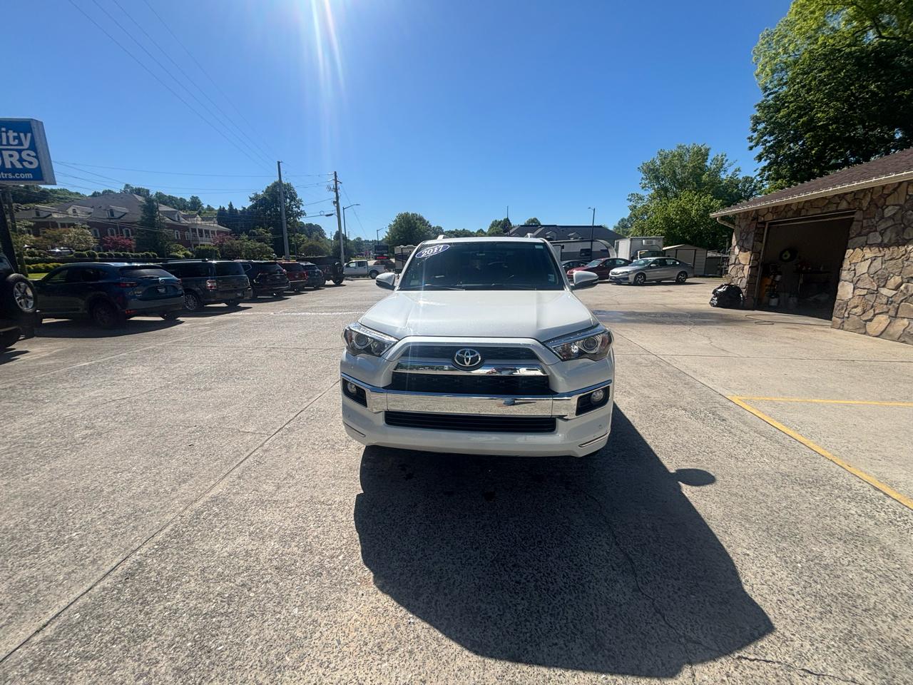 Toyota 4Runner Limited V6 4D SUV 4WD 2017