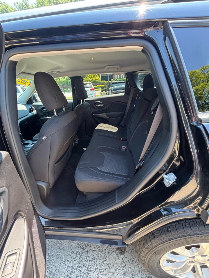 Jeep Cherokee Latitude 4x4 2021