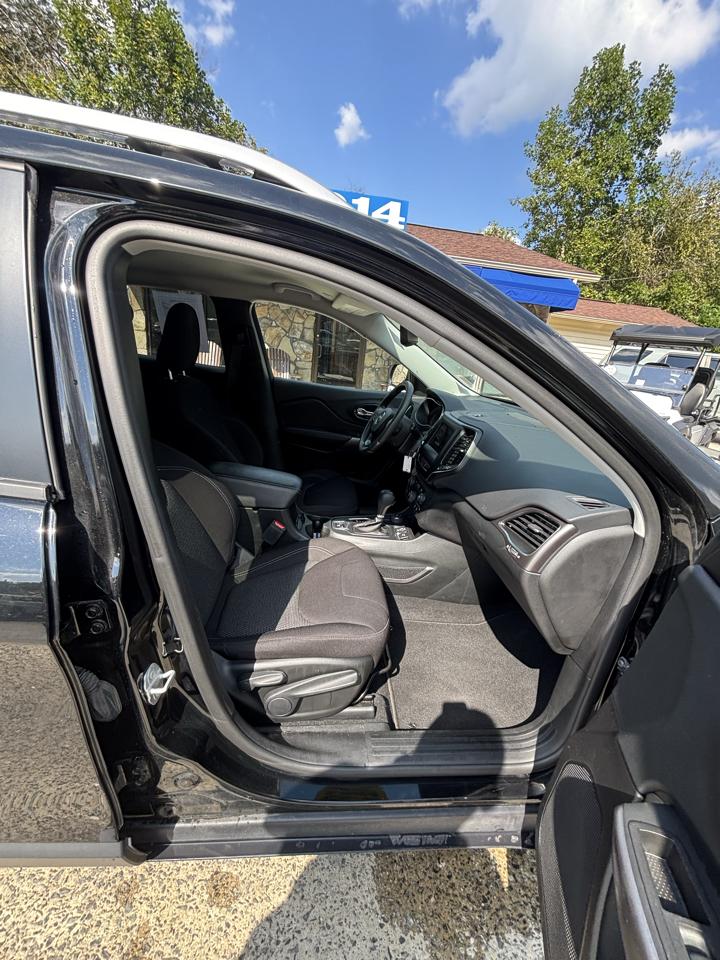 Jeep Cherokee Latitude 4x4 2021