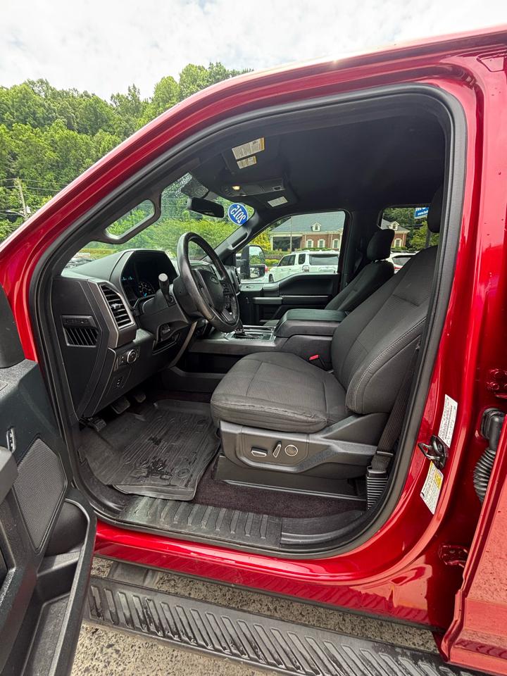 Ford F-150 4WD SuperCrew 145" FX4 2015