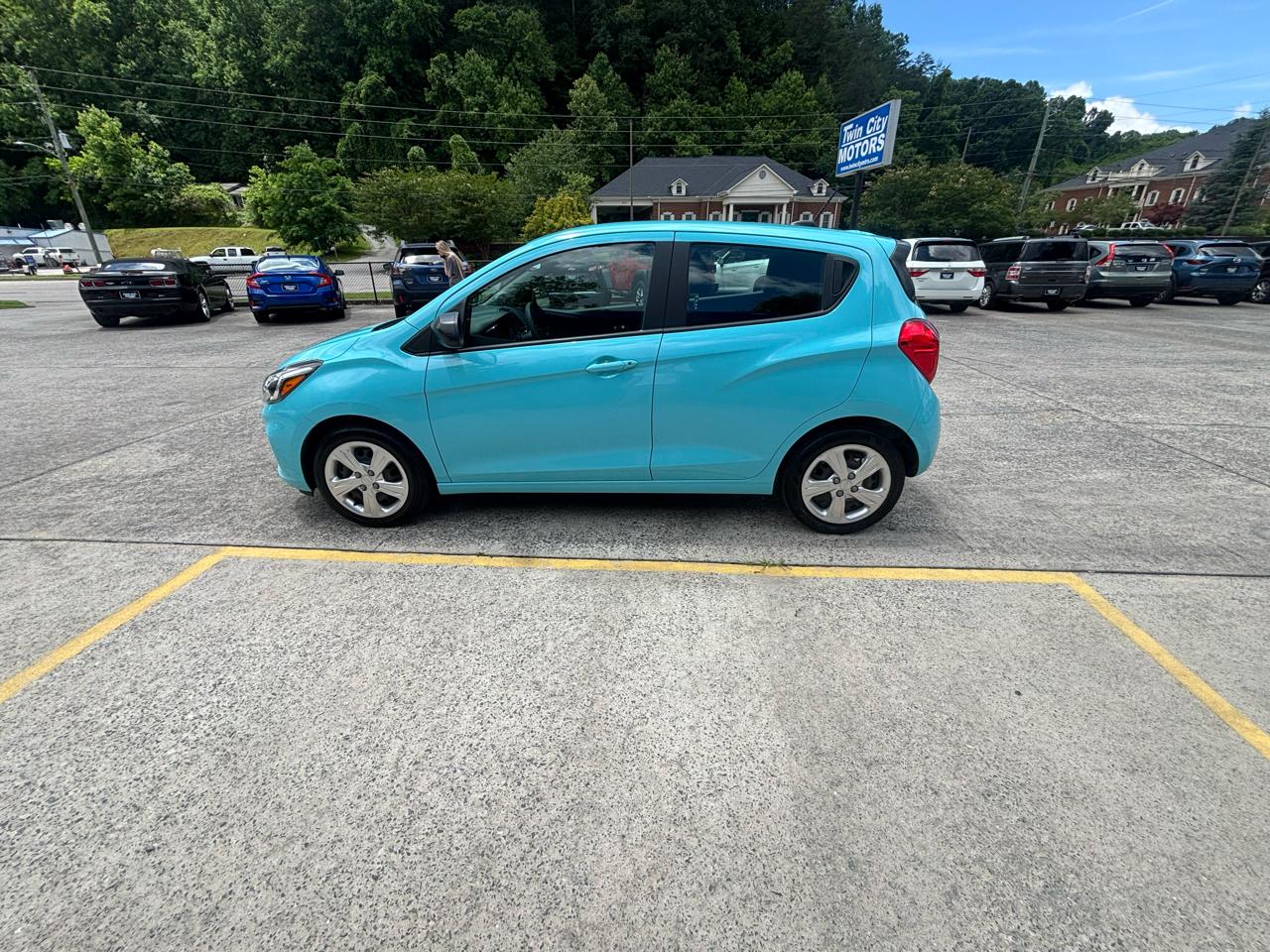 Chevrolet Spark 4dr HB CVT LS 2022