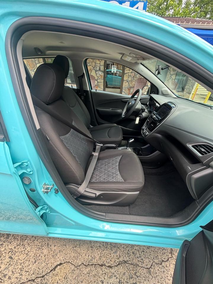 Chevrolet Spark 4dr HB CVT LS 2022