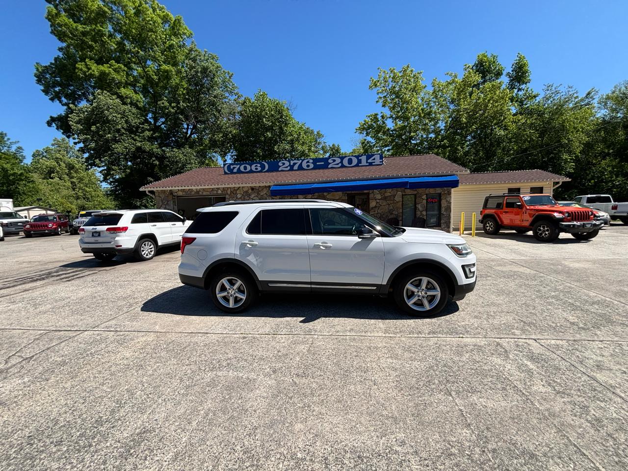 Ford Explorer 4dr XLT 4WD 2017