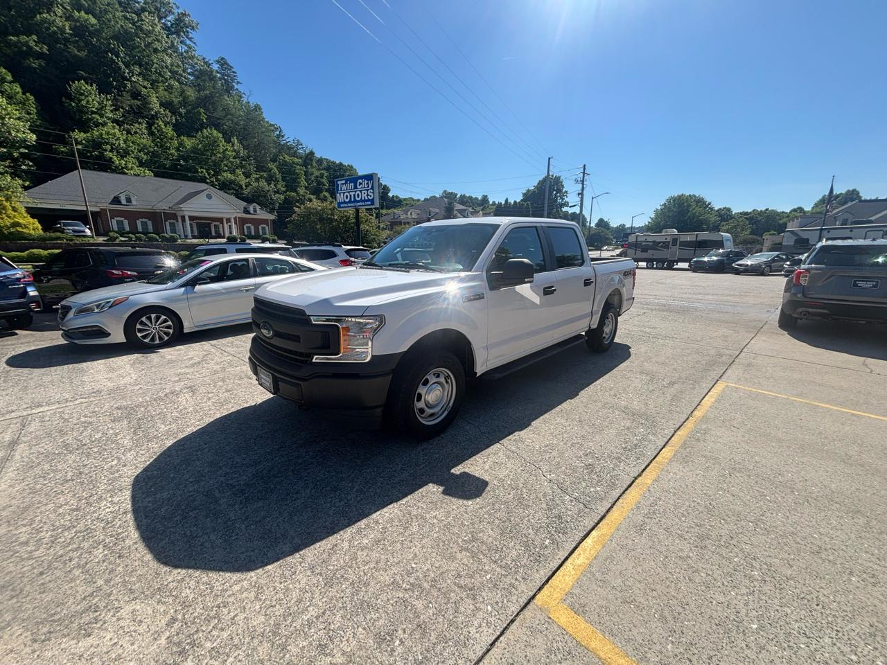 Ford F-150 4WD SuperCrew 145" XL 2020