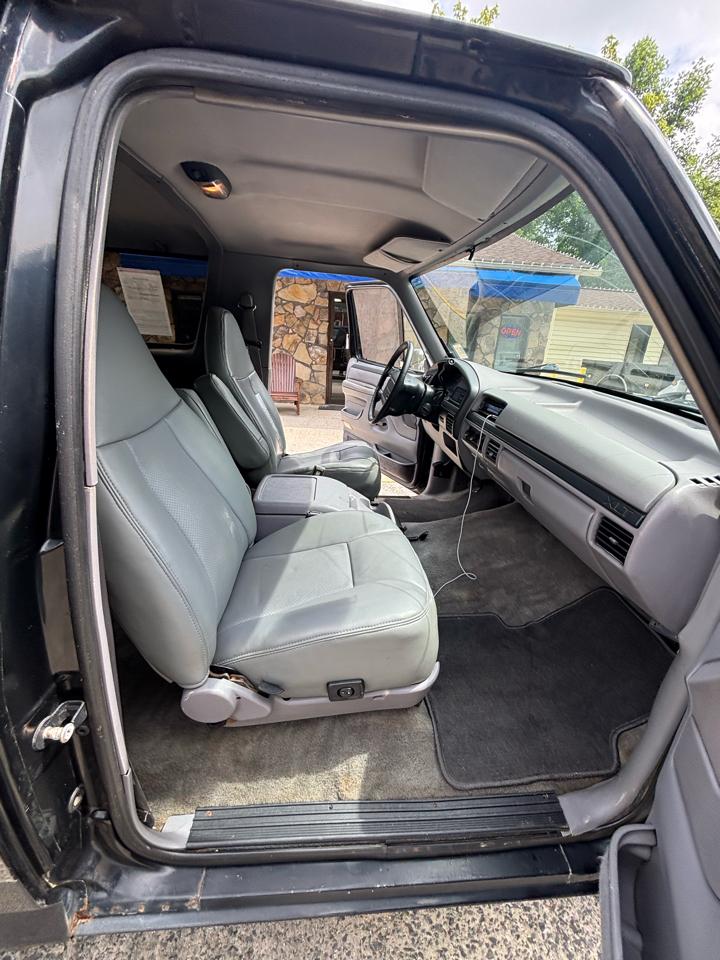 Ford Bronco 105" WB Eddie Bauer 1996