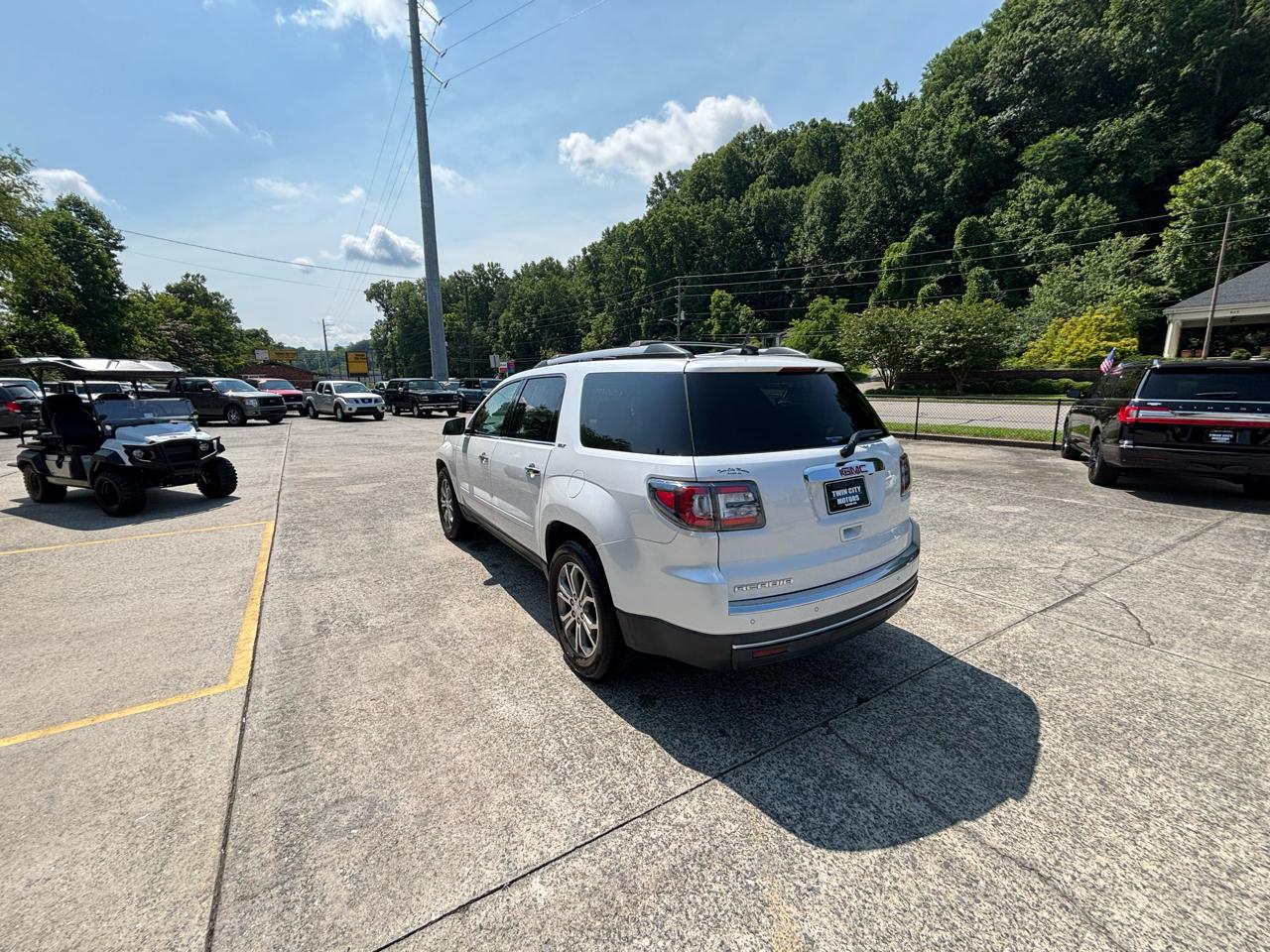 GMC Acadia FWD 4dr SLT w/SLT-1 2016