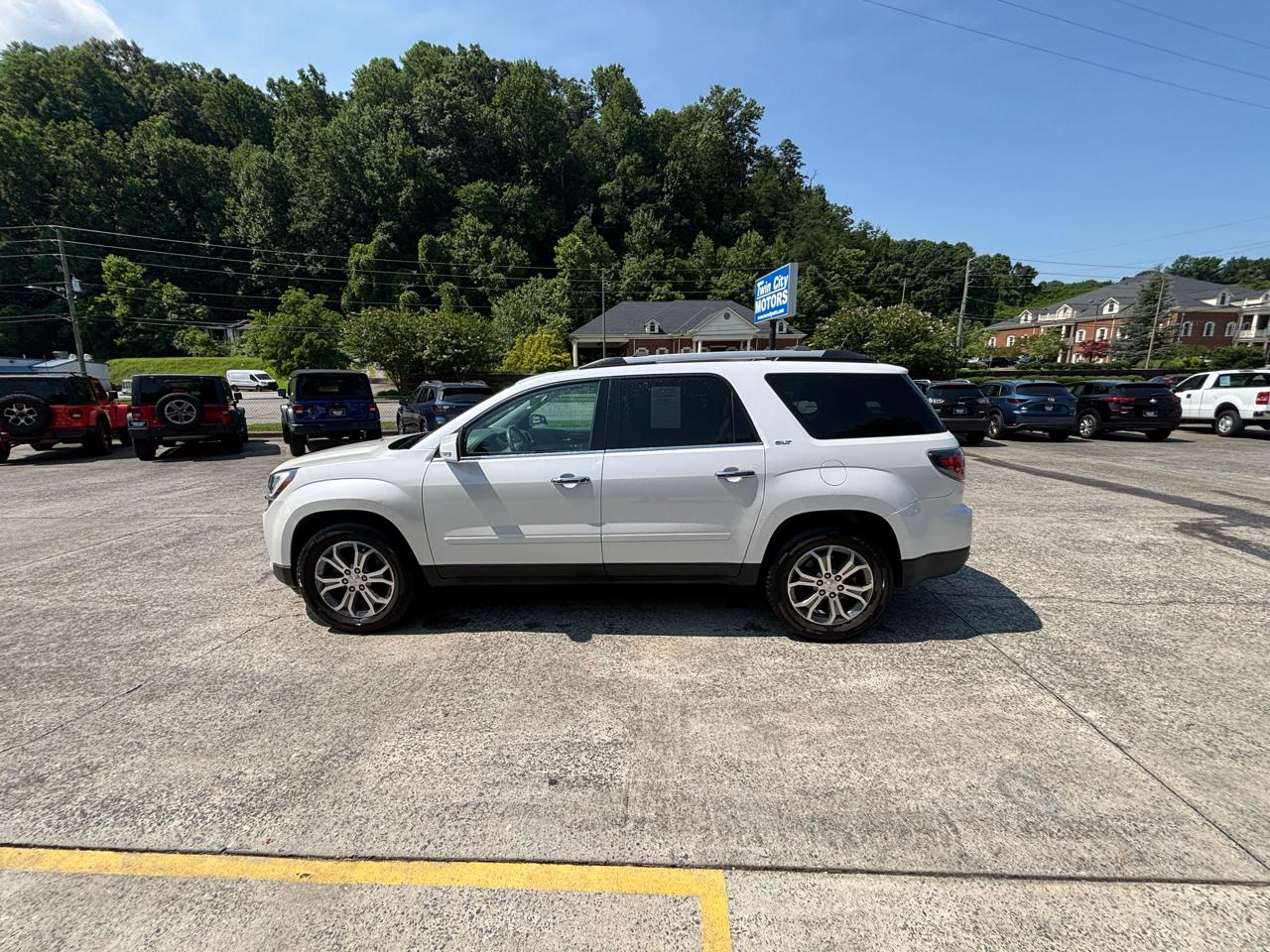 GMC Acadia FWD 4dr SLT w/SLT-1 2016