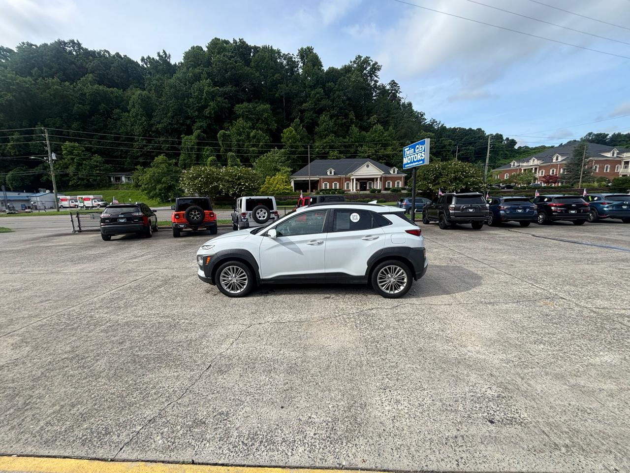 Hyundai Kona SEL Auto FWD 2019