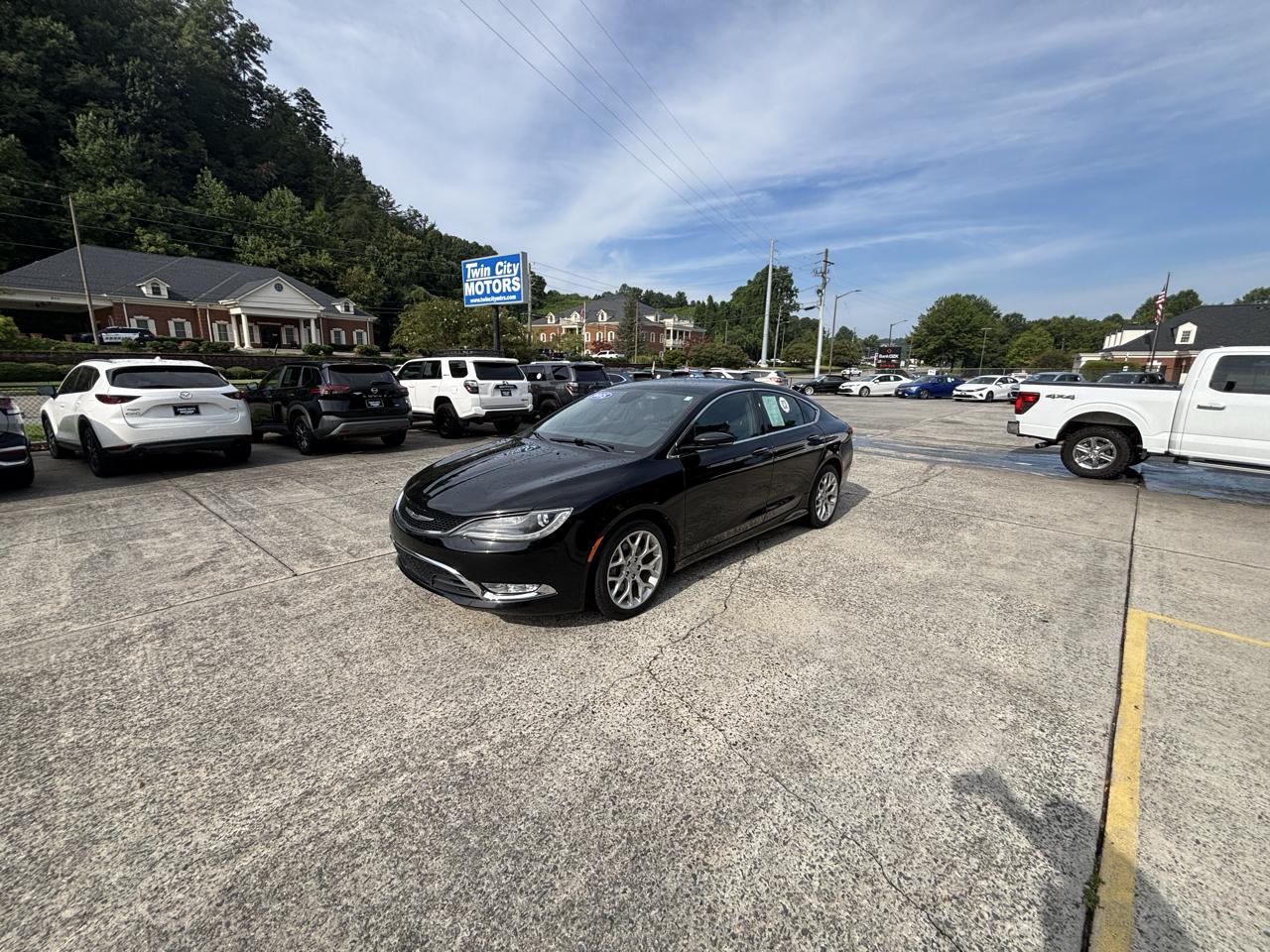 2015 Chrysler 200 C - Photo 7