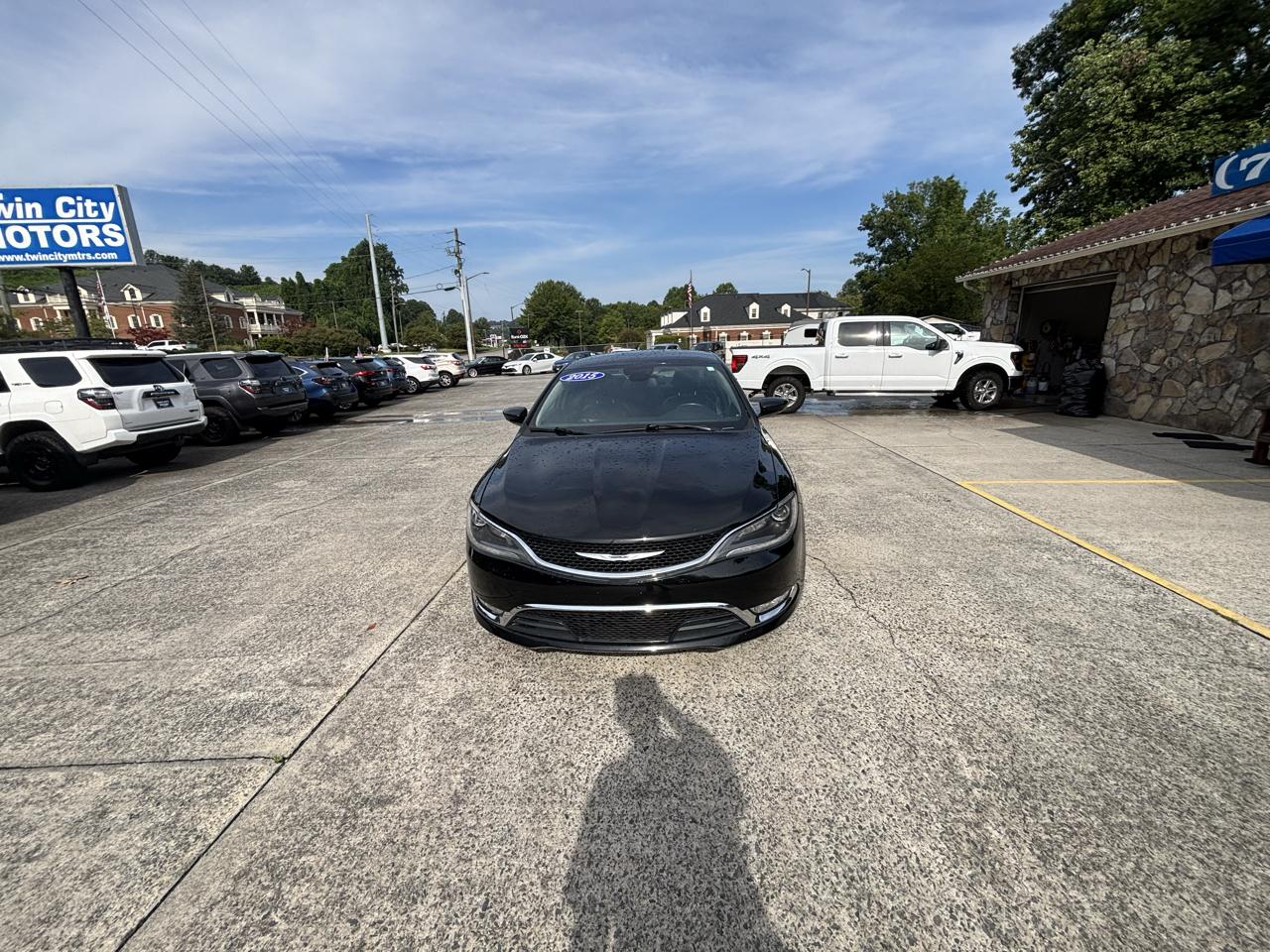 2015 Chrysler 200 C - Photo 8