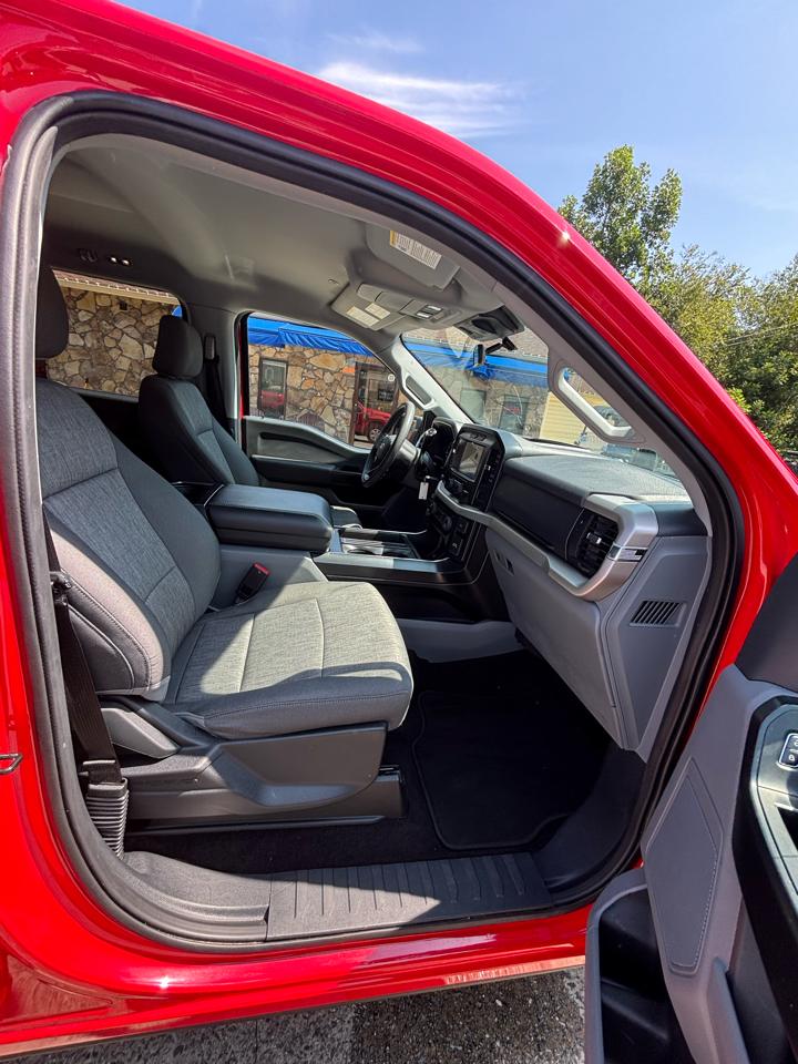 Ford F-150 4WD SuperCrew 145" XL 2021
