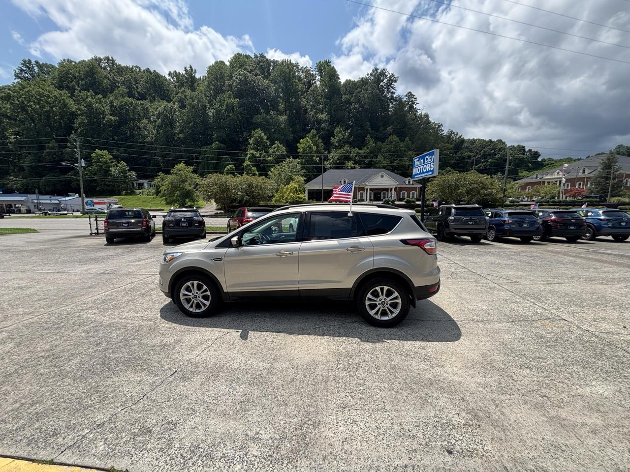 Ford Escape SEL 4WD 2018
