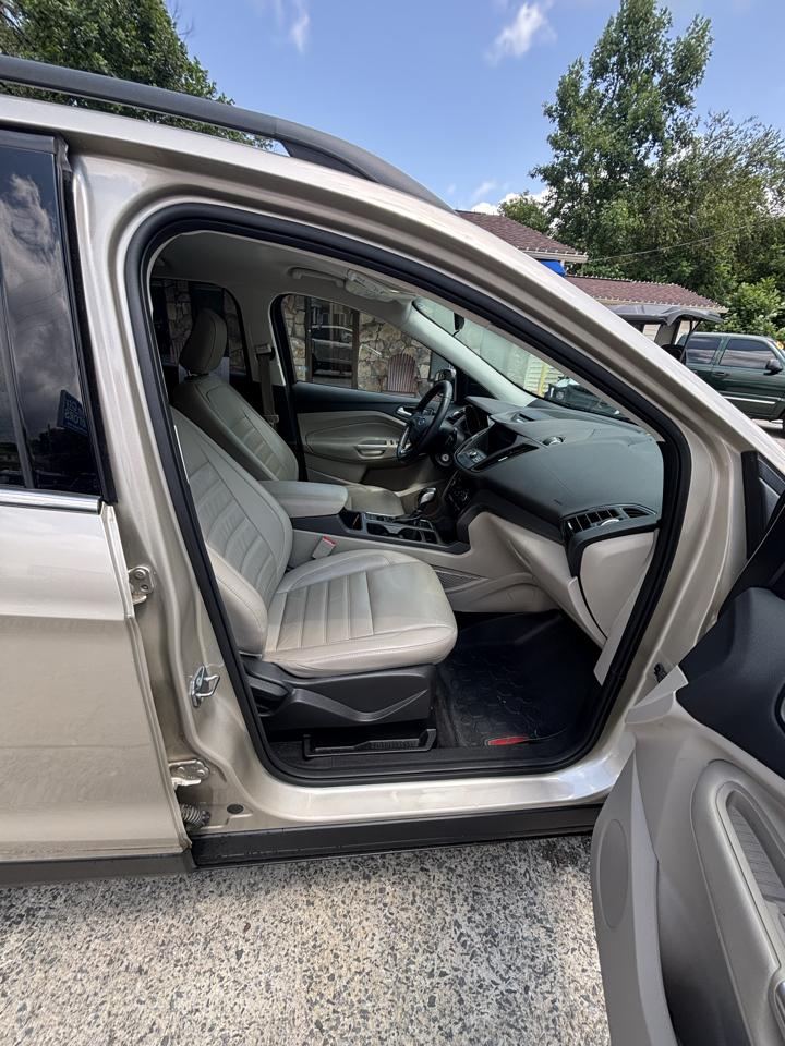 Ford Escape SEL 4WD 2018