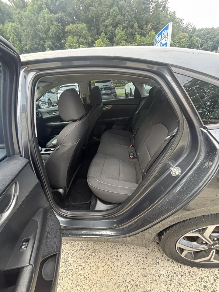 Kia Forte LXS IVT 2019