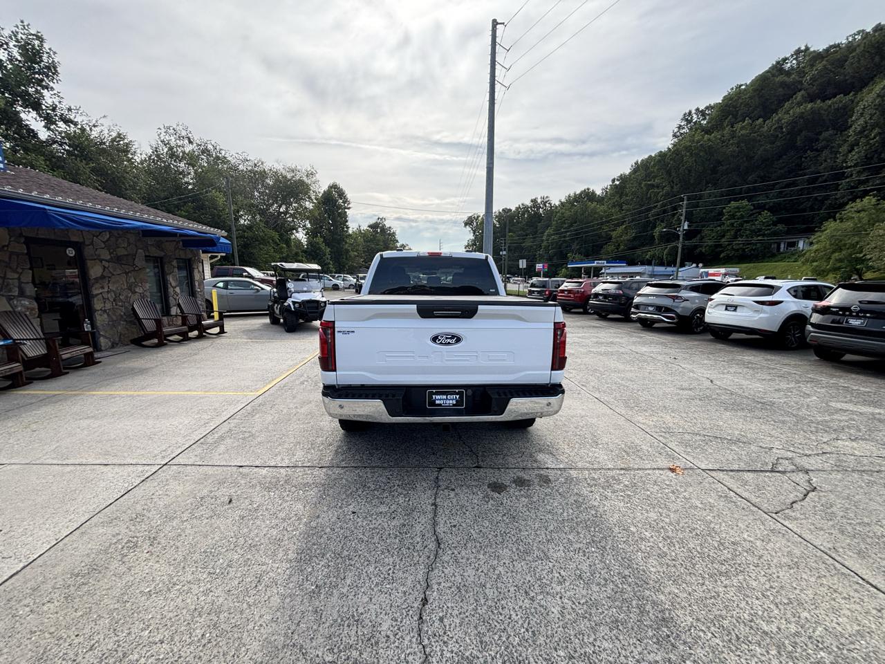 Ford F-150 4WD SuperCrew 145" XLT 2024