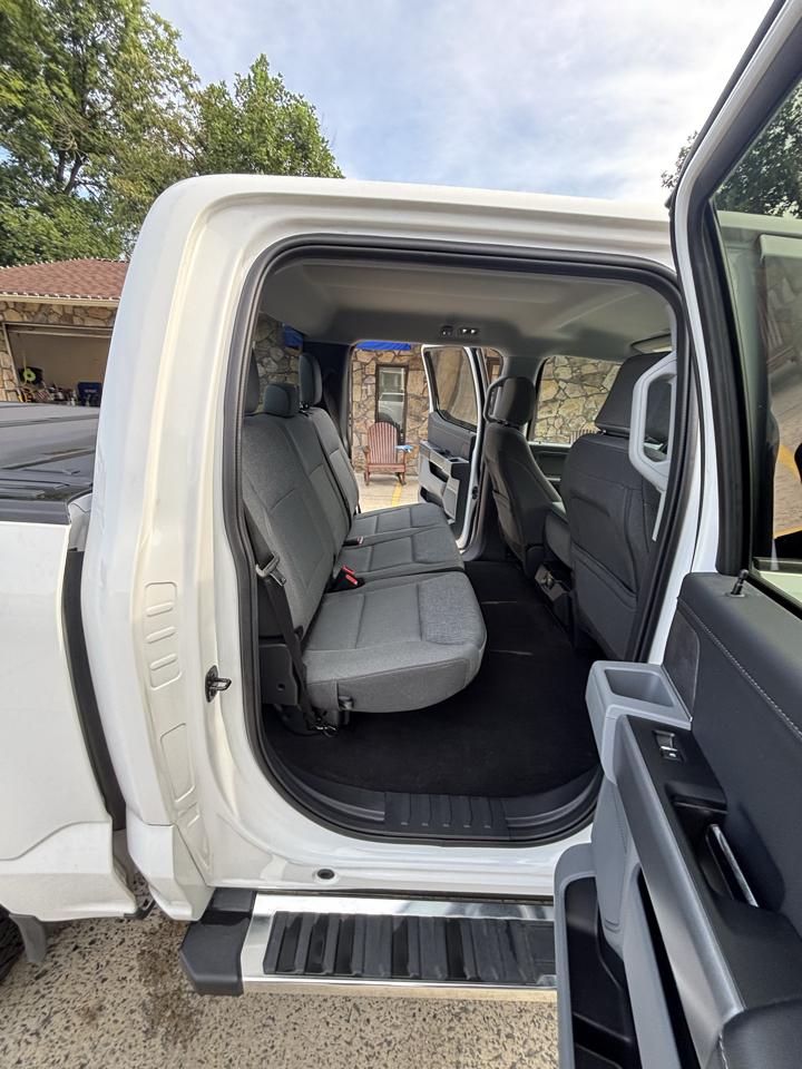 Ford F-150 4WD SuperCrew 145" XLT 2024